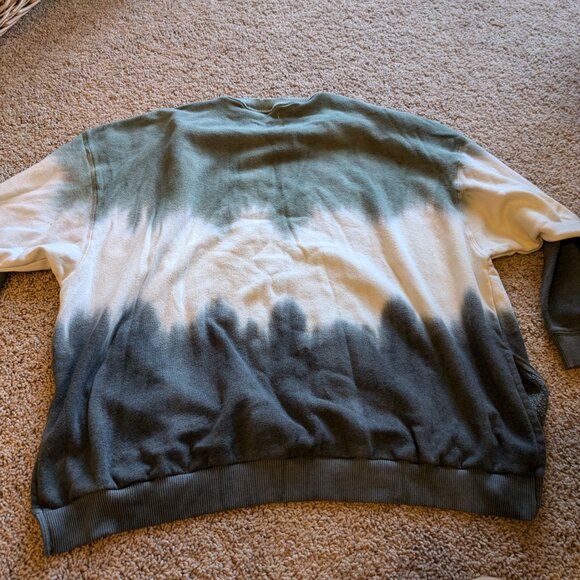 American Eagle Oversized medium sweatshirt Tie Dyed - Picture 5 of 5